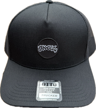 Load image into Gallery viewer, SKELL SNAPBACK TRUCKER HAT
